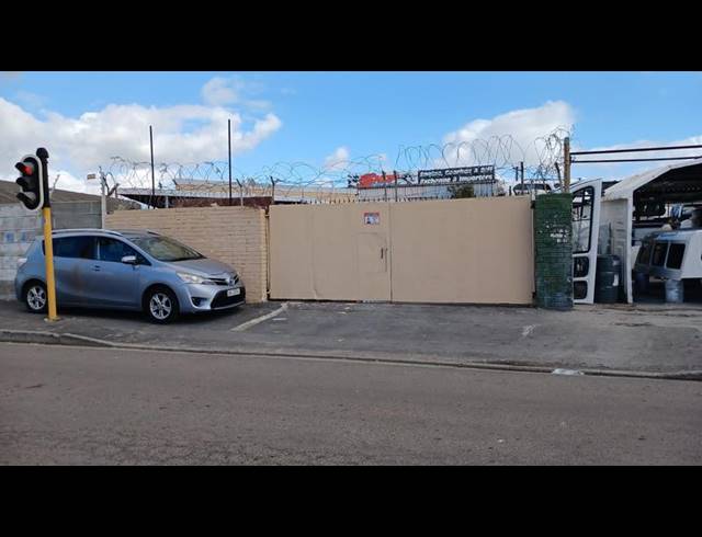 INDUSTRIAL FOR SALE IN ELSIES RIVER INDUSTRIAL